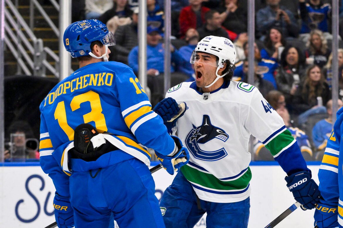 1761917215_Kiefer-Sherwood-Canucks-2-scaled.jpg